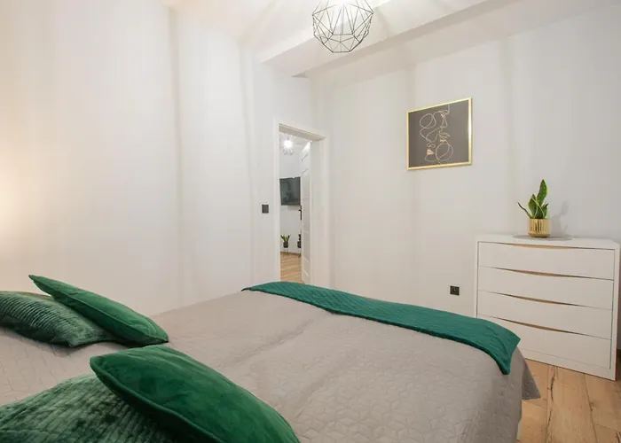 Szary * Janowice Wielkie